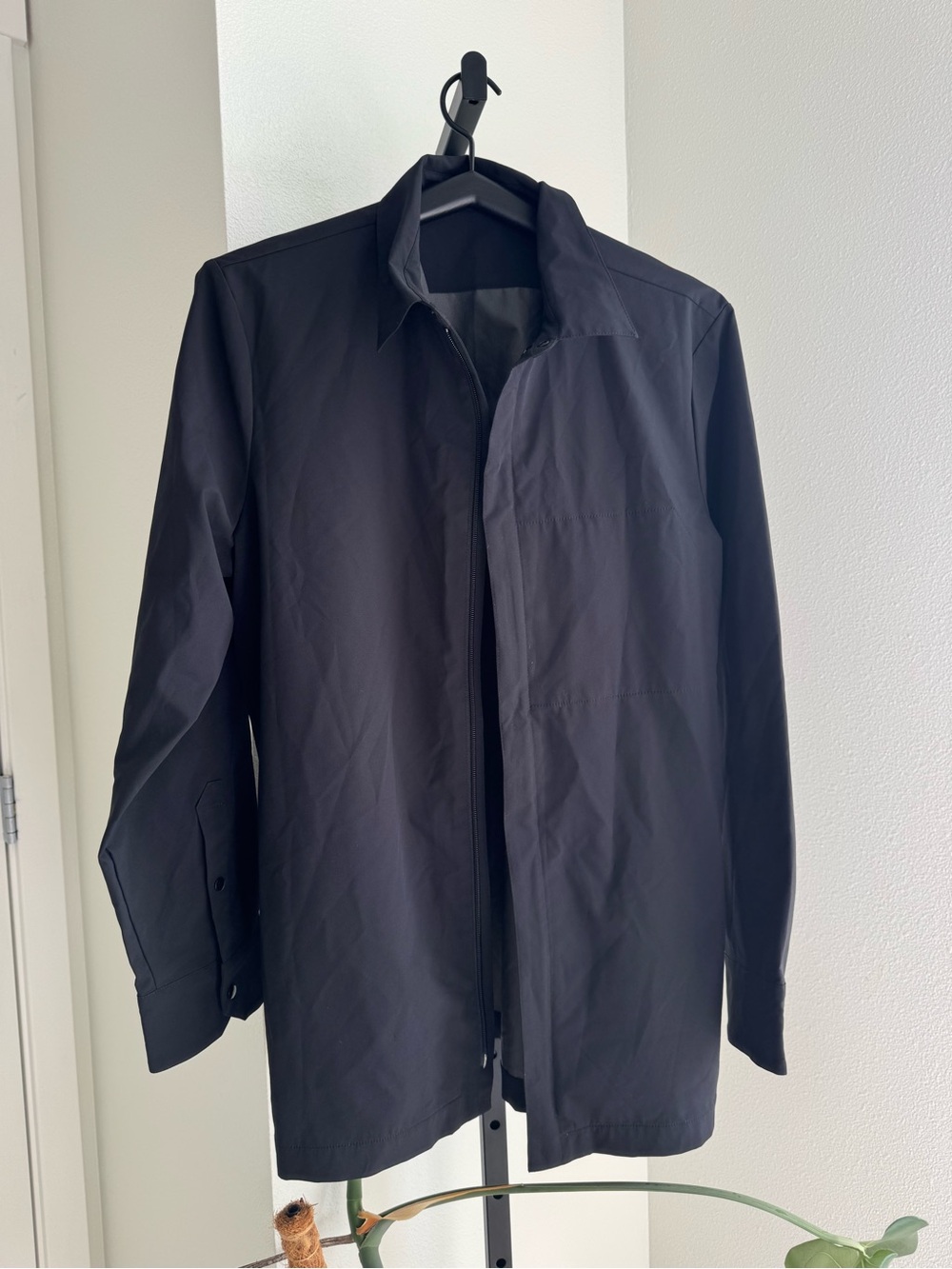 Men's Zella Black Lightweight Zip-Front Coat
